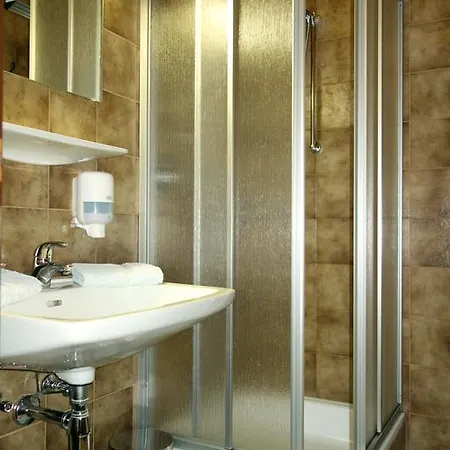 Tirolerhof Lägenhet Kals-am Großglockner