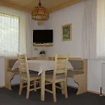 Tirolerhof Apartment *